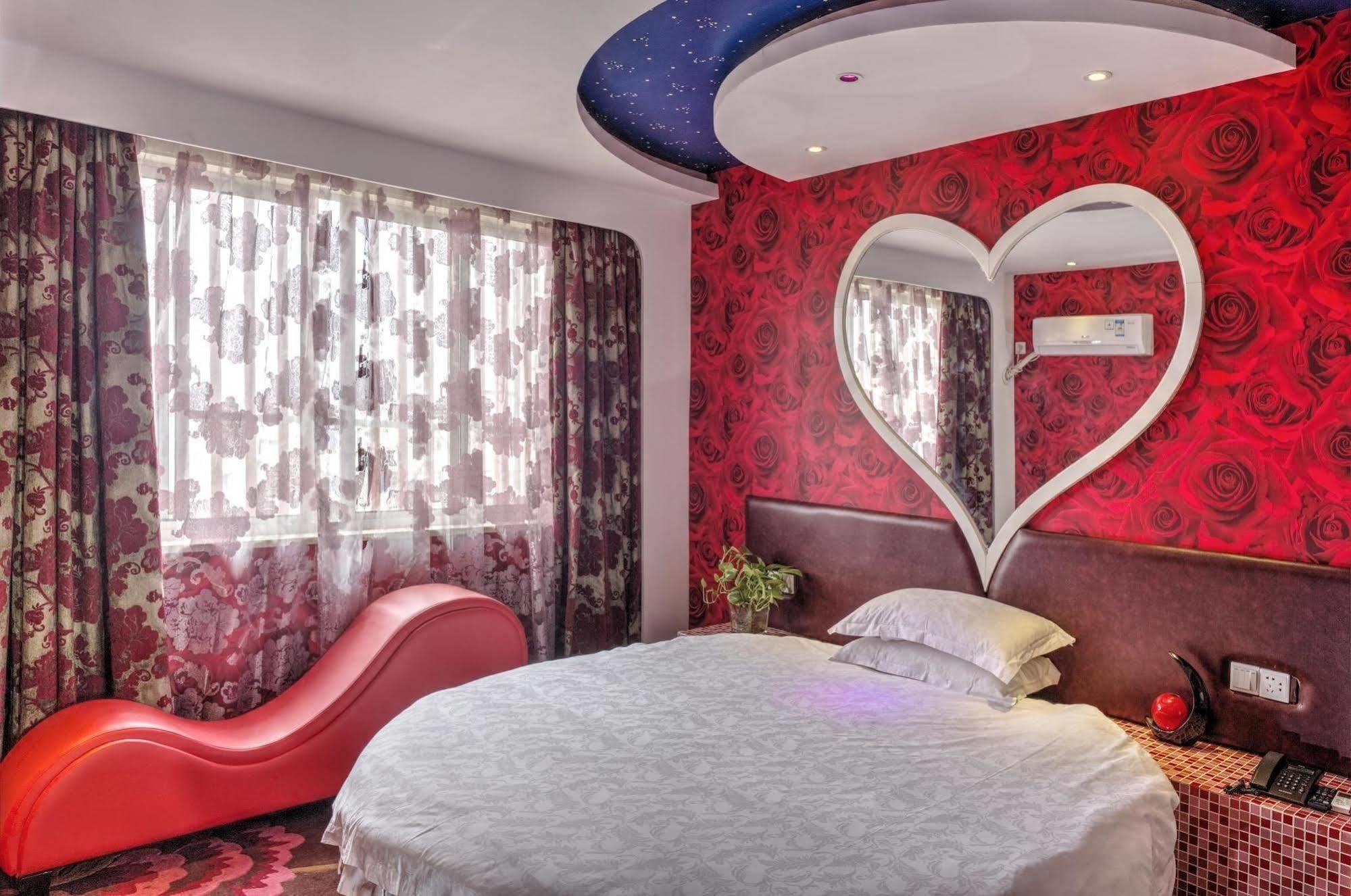 Milan Fashion Hotel Deqing Buitenkant foto